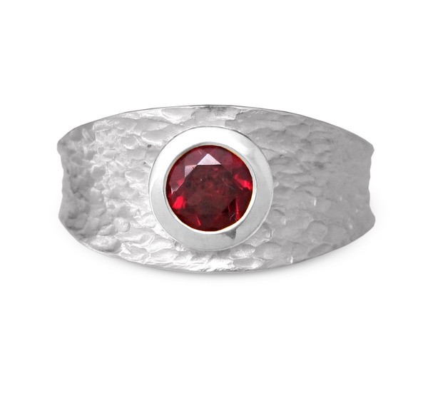 Granat Ring