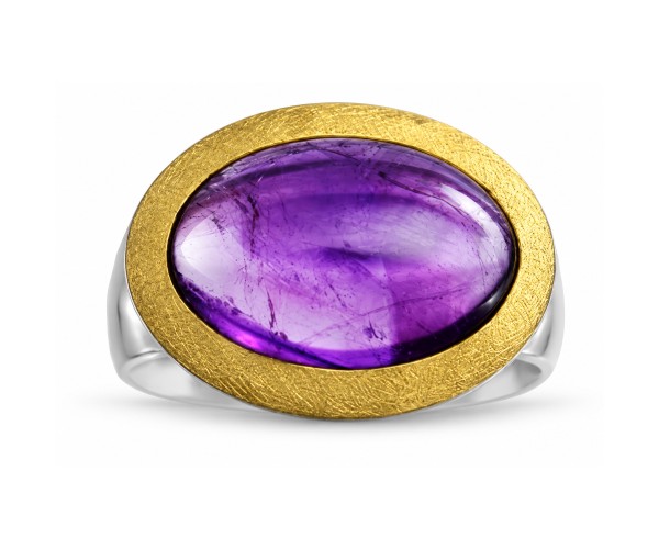 Amethyst Ring mit Gold Fassung